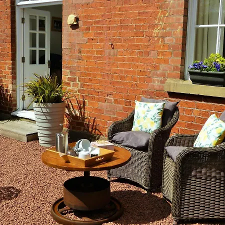 County House Retreat * York